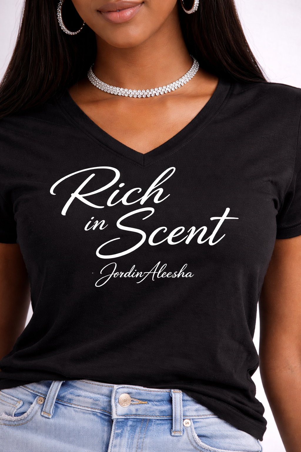 RICH IN SCENT V NECK SHIRT BLACK