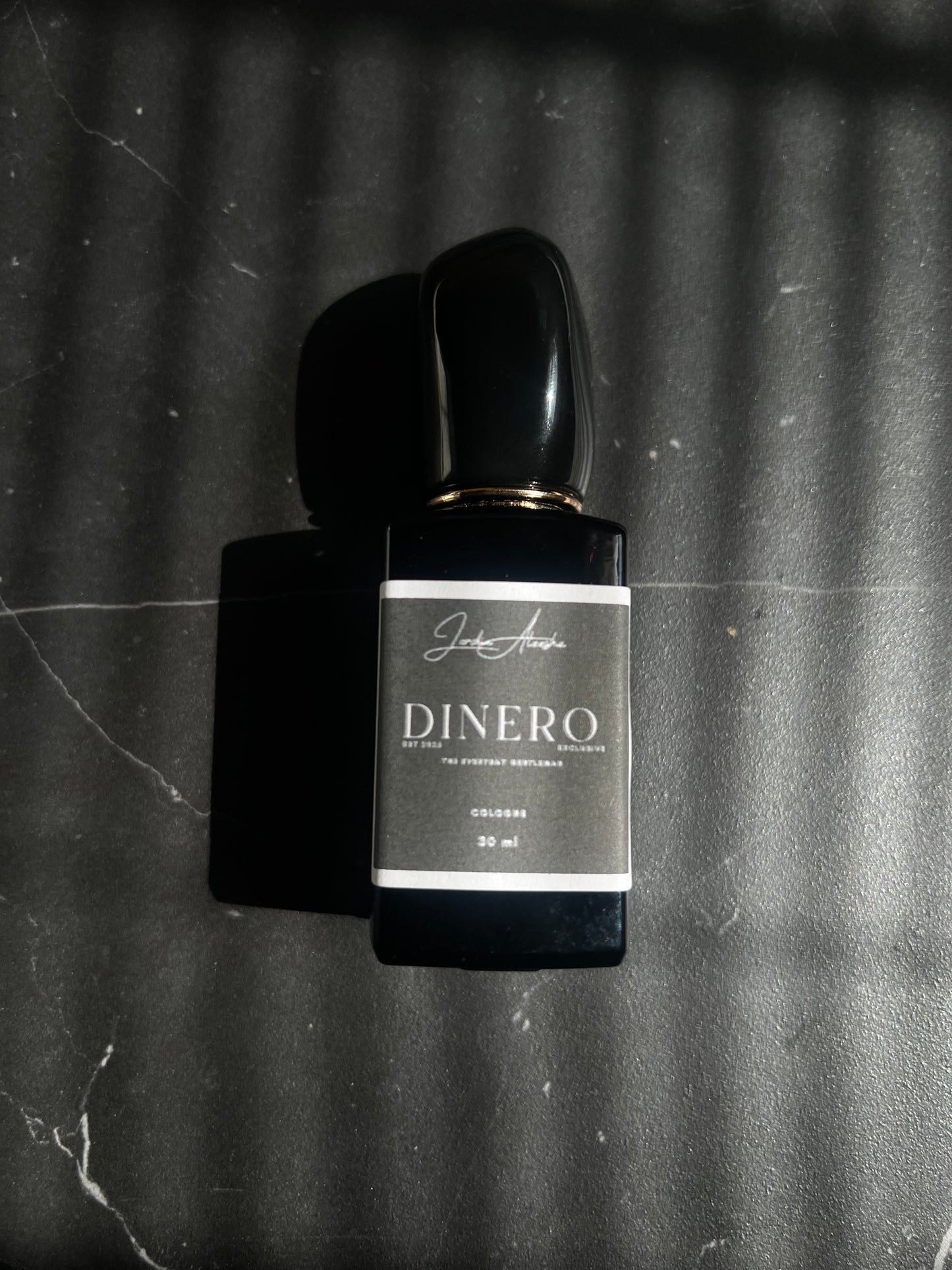 Dinero eau de parfum